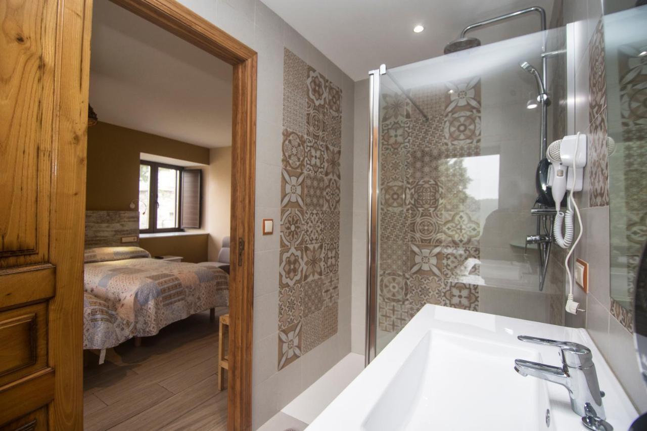 Casa Nunez Guest House Fonfria Ngoại thất bức ảnh