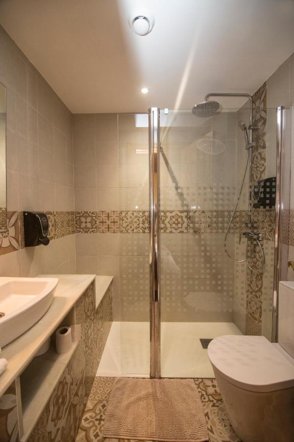 Casa Nunez Guest House Fonfria Ngoại thất bức ảnh